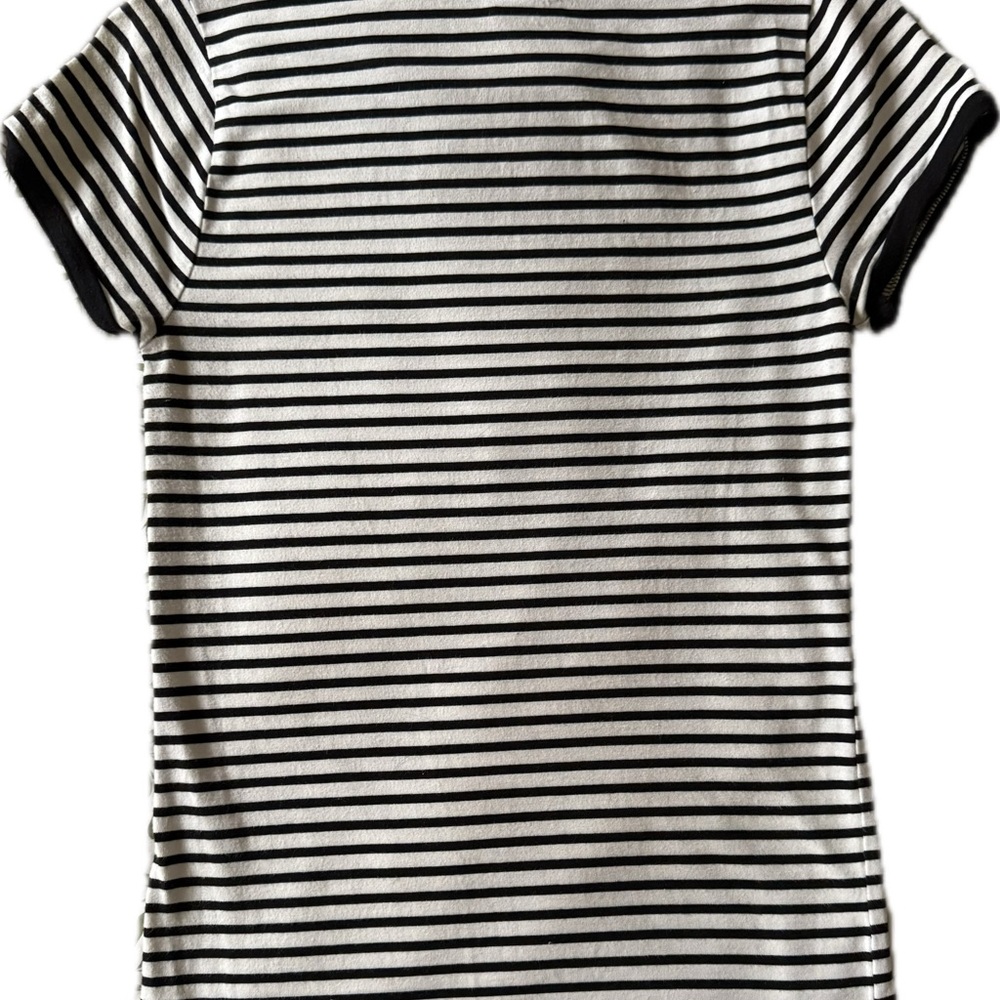 Forever 21 Monochrome Striped Top - Picture 2 of 3